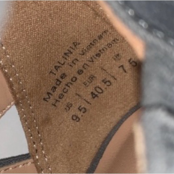 Kelly & Katie Talinia Sandal - Picture 6 of 6